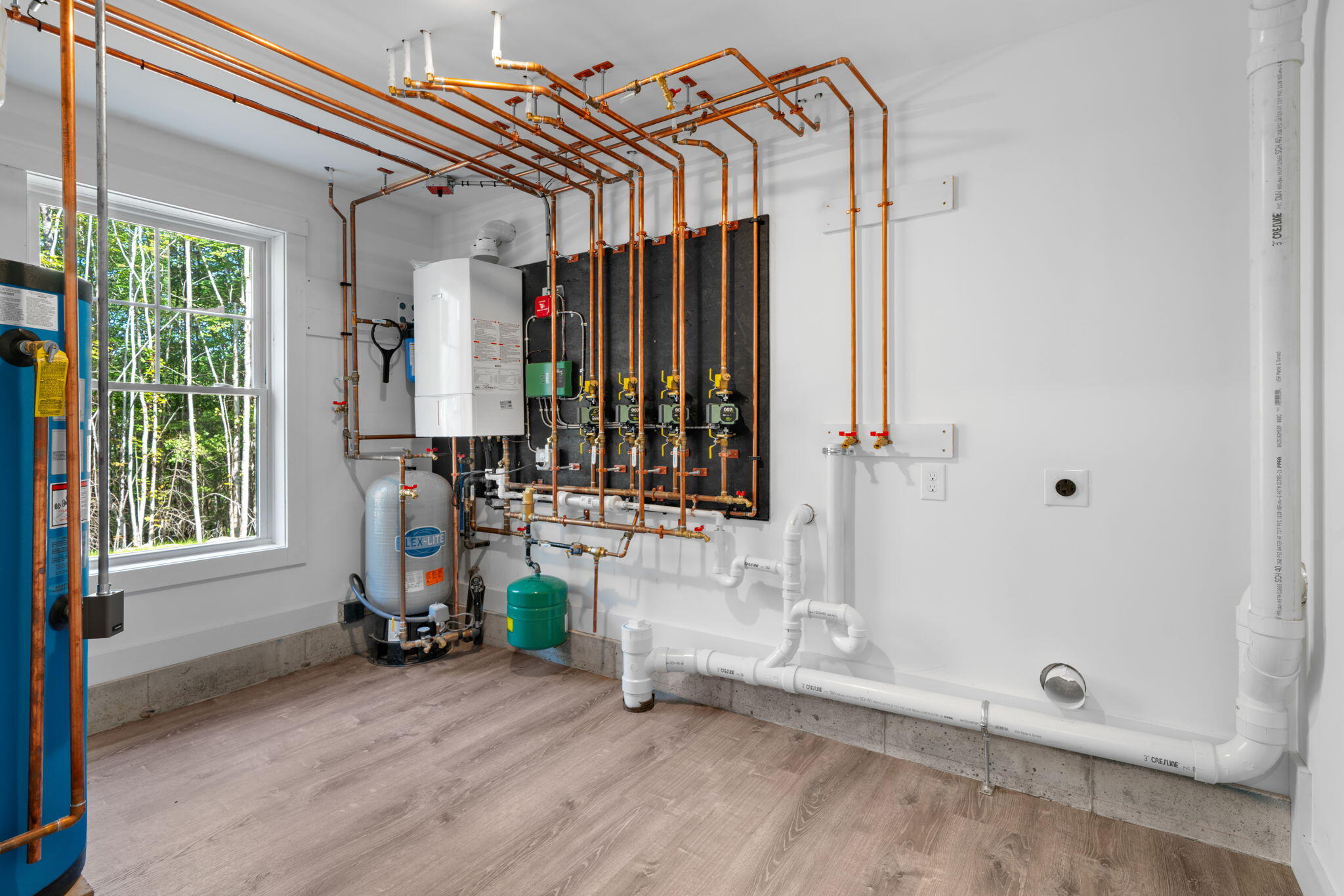 8 Smith Lane Lyman ME 04002