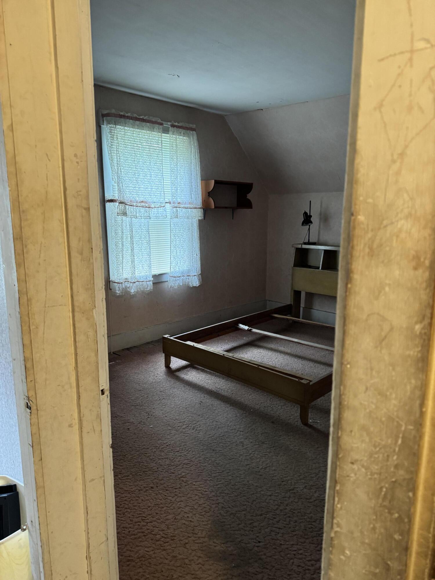 48 Calderwood Road Washington ME 04574