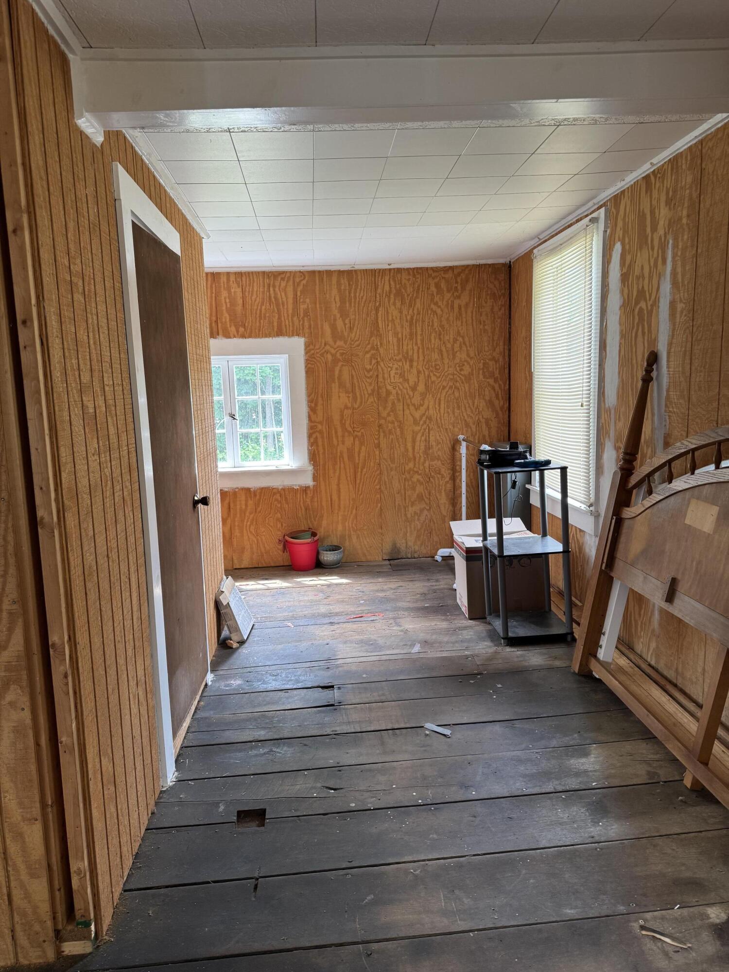 48 Calderwood Road Washington ME 04574