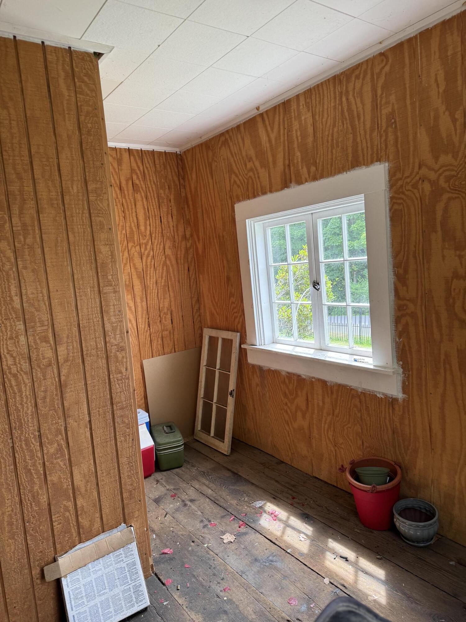 48 Calderwood Road Washington ME 04574