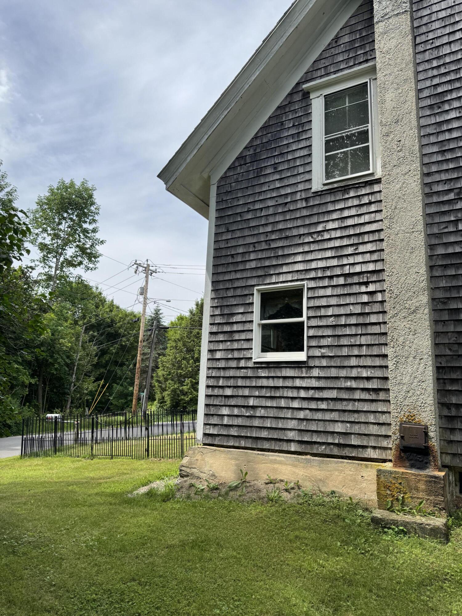 48 Calderwood Road Washington ME 04574