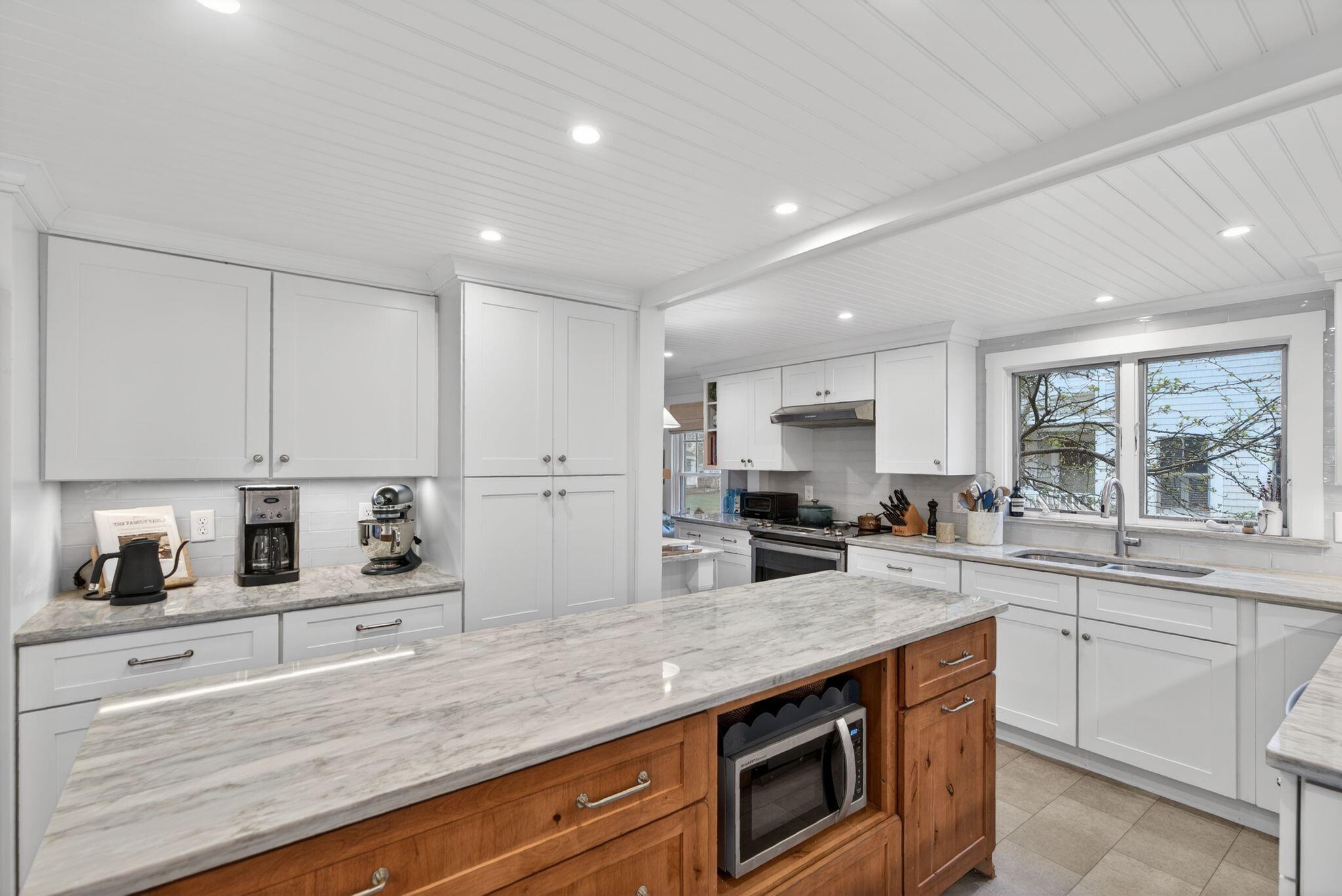 478 Drakes Island Road Wells ME 04090