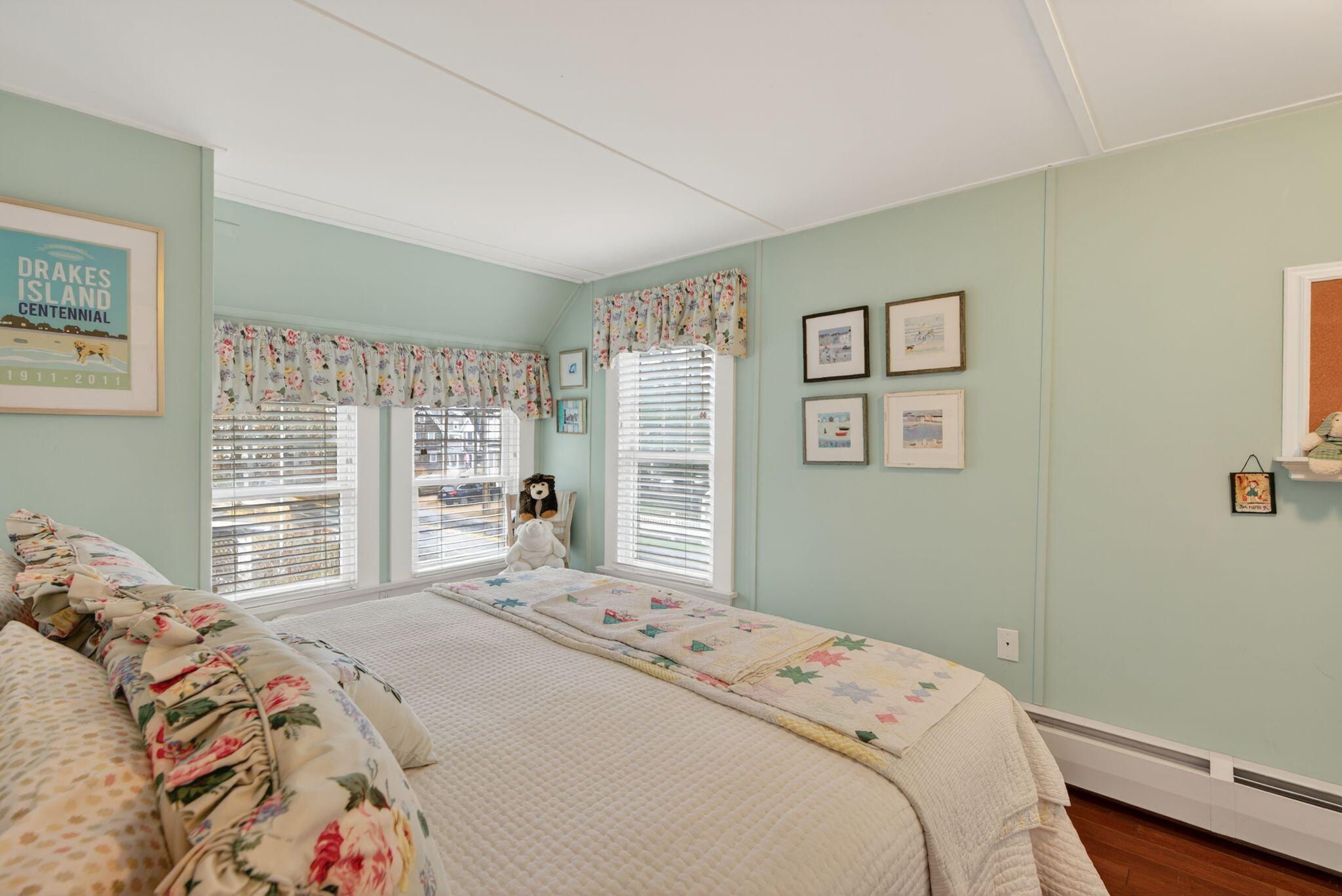 478 Drakes Island Road Wells ME 04090