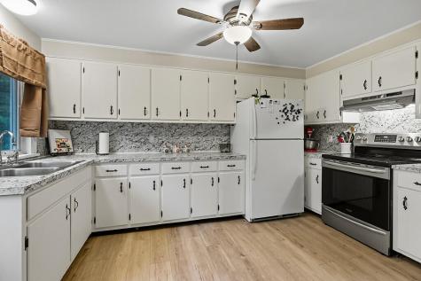 23 Pleasant Hill Drive Norridgewock ME 04957