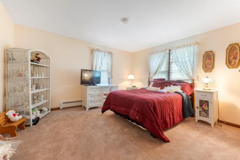 2 Woodland Circle Wells ME 04090