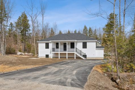 17 Ward Road Sebago ME 04029
