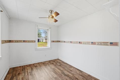 879 Hudson Road Glenburn ME 04401