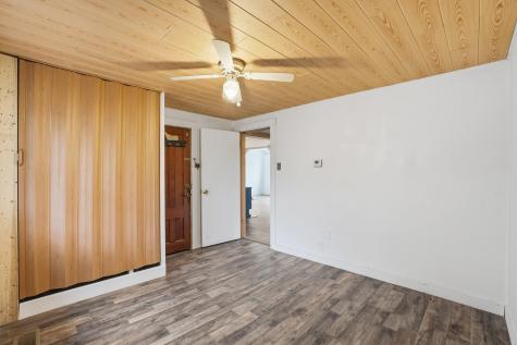 879 Hudson Road Glenburn ME 04401