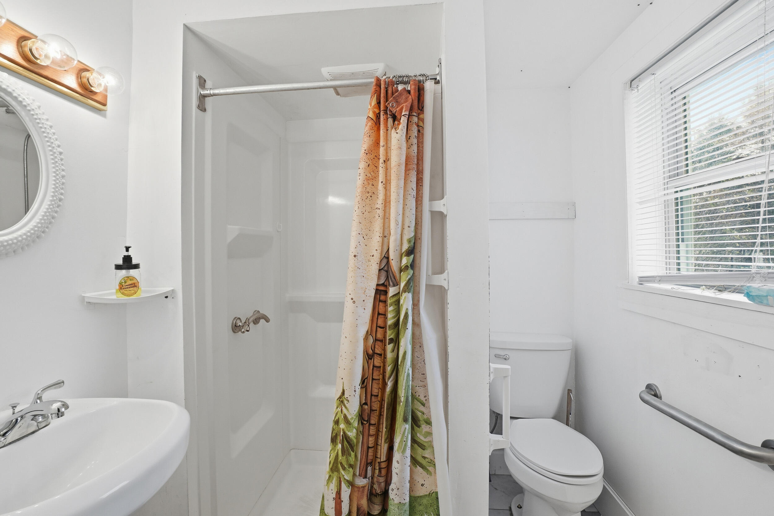 879 Hudson Road Glenburn ME 04401