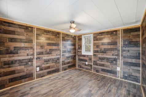 879 Hudson Road Glenburn ME 04401