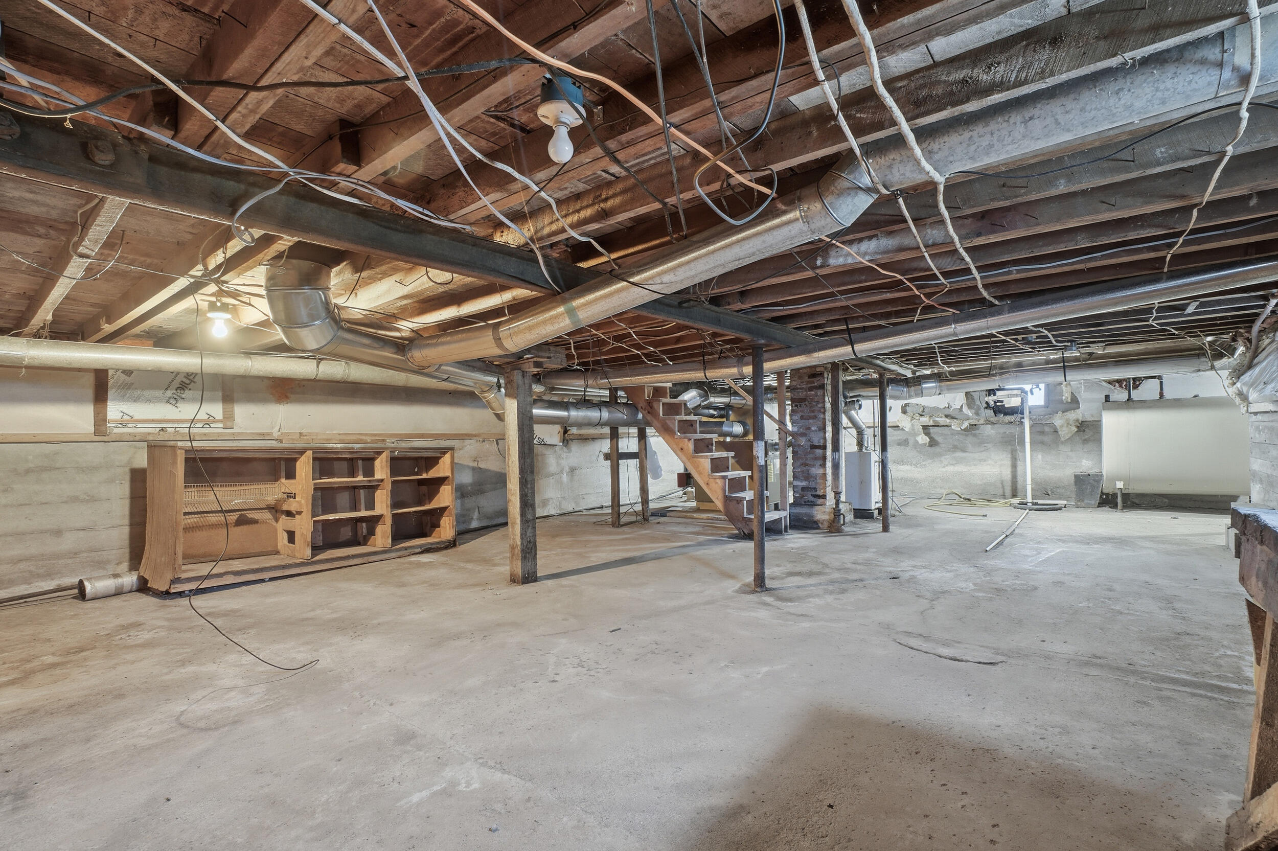 879 Hudson Road Glenburn ME 04401