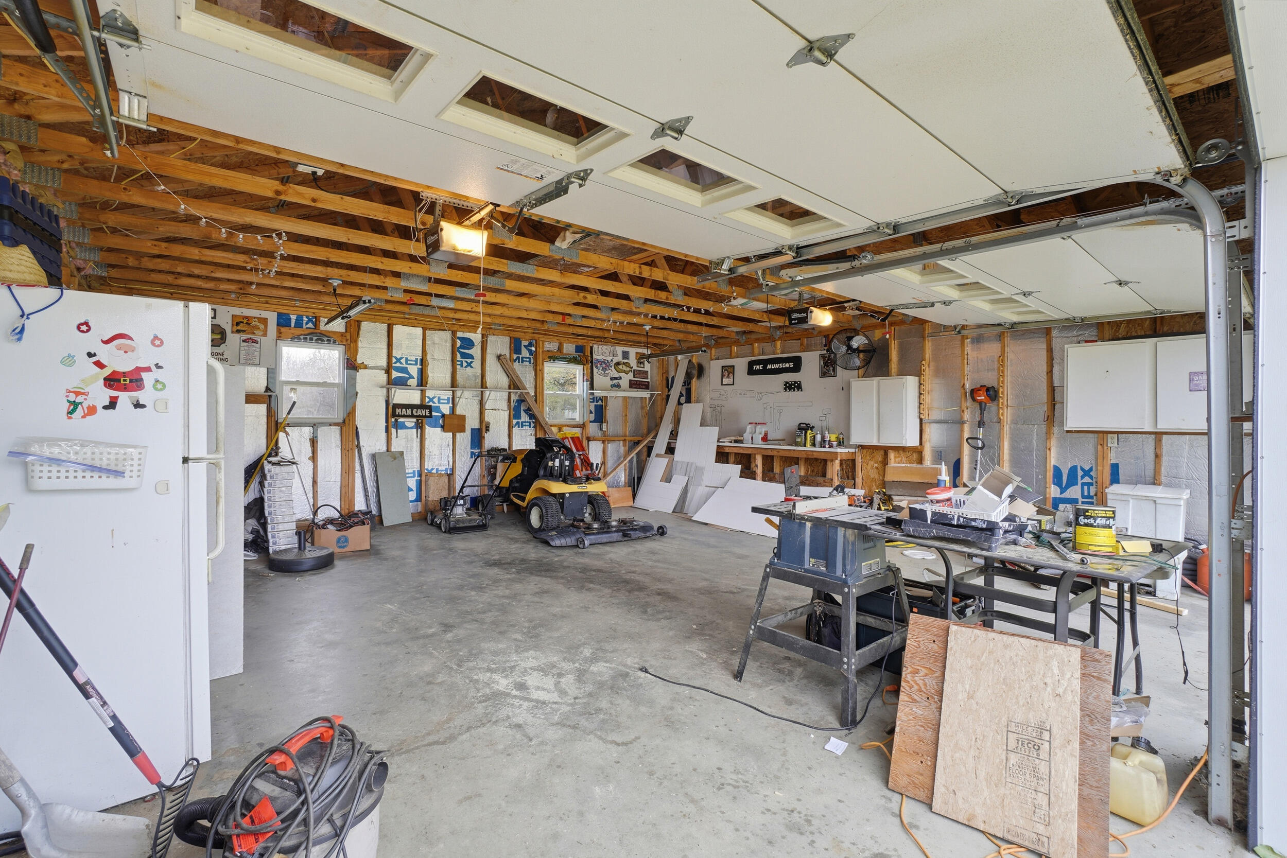 879 Hudson Road Glenburn ME 04401