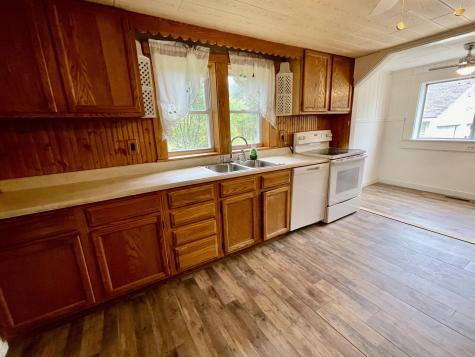 879 Hudson Road Glenburn ME 04401