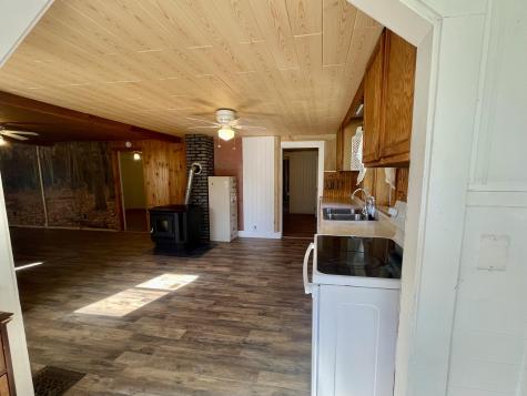 879 Hudson Road Glenburn ME 04401