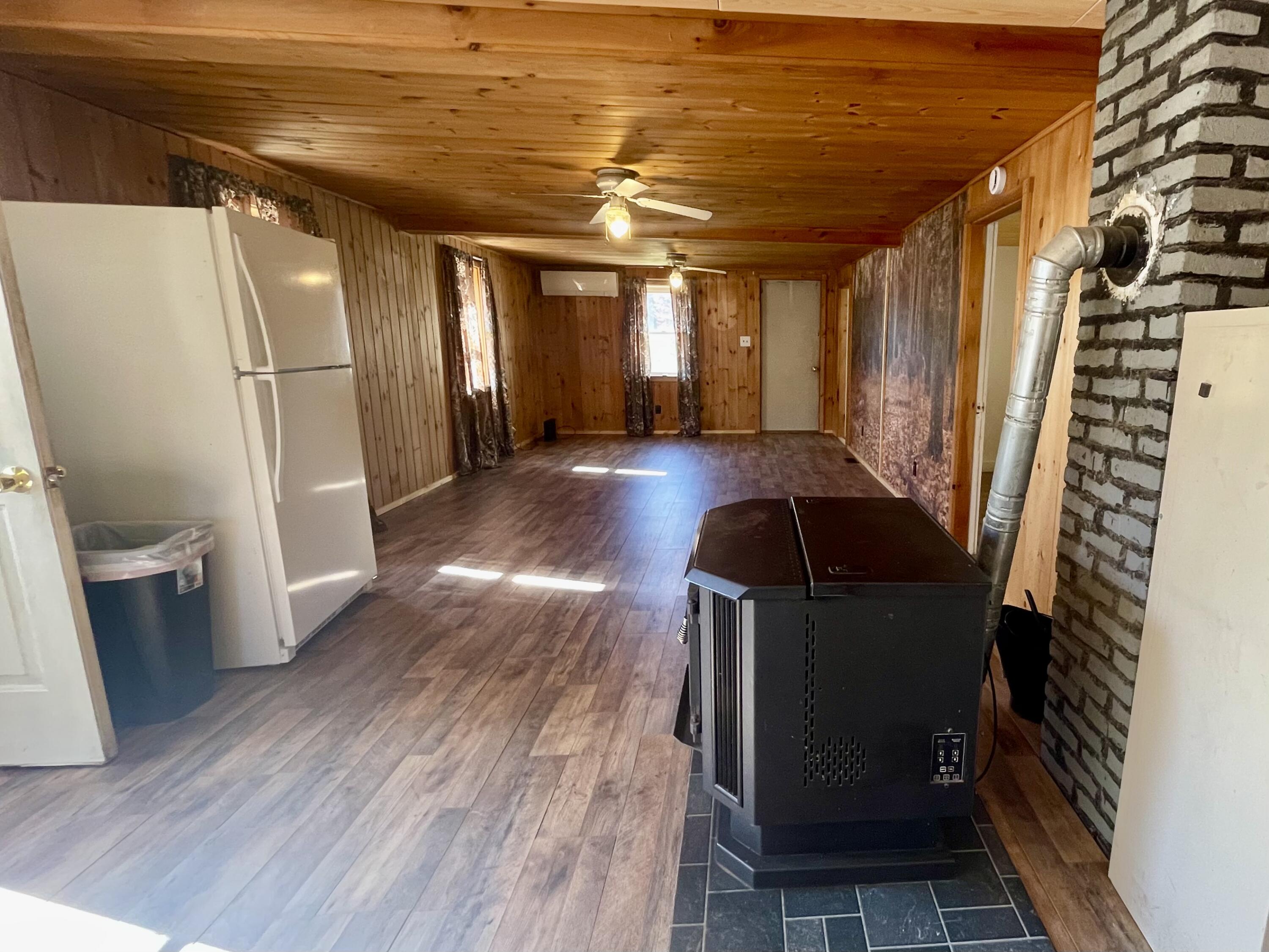 879 Hudson Road Glenburn ME 04401