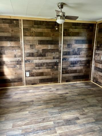 879 Hudson Road Glenburn ME 04401