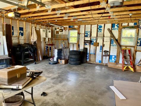 879 Hudson Road Glenburn ME 04401