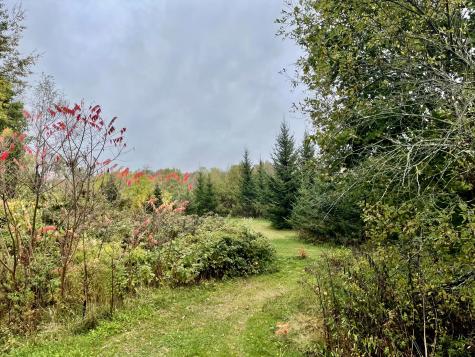 879 Hudson Road Glenburn ME 04401