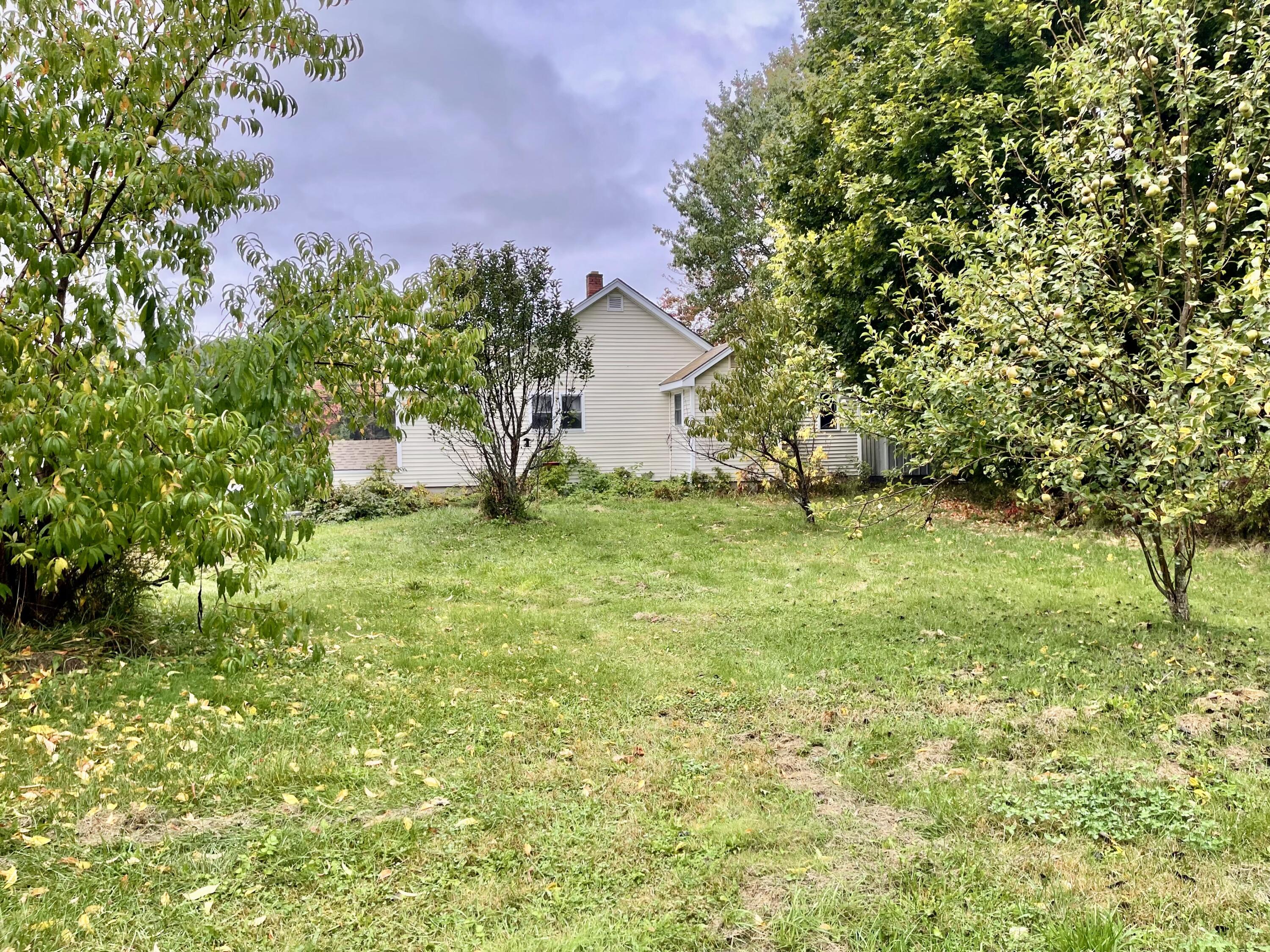 879 Hudson Road Glenburn ME 04401