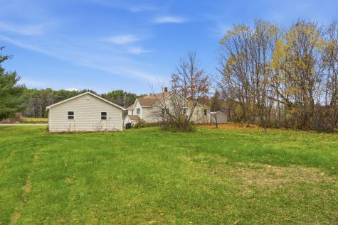 879 Hudson Road Glenburn ME 04401