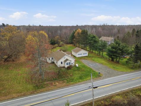 879 Hudson Road Glenburn ME 04401