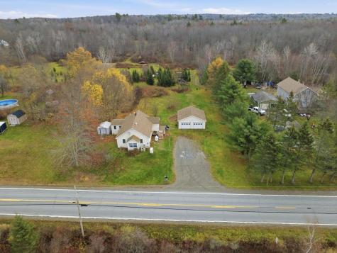 879 Hudson Road Glenburn ME 04401