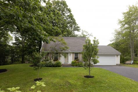 23 Oakland Avenue Yarmouth ME 04096