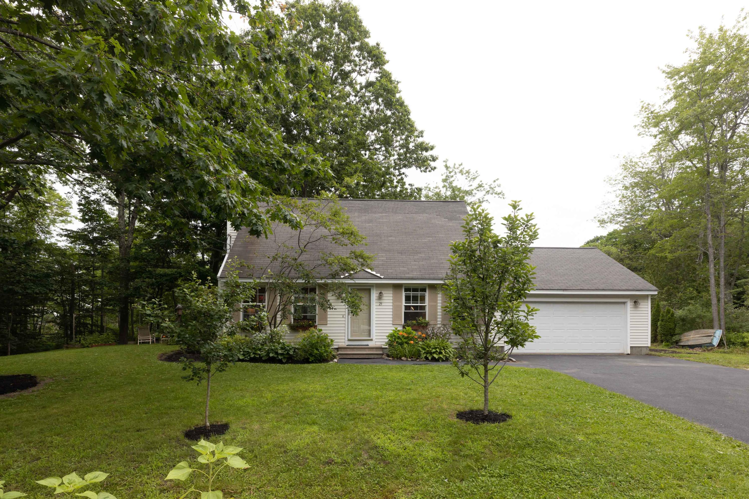 23 Oakland Avenue Yarmouth ME 04096