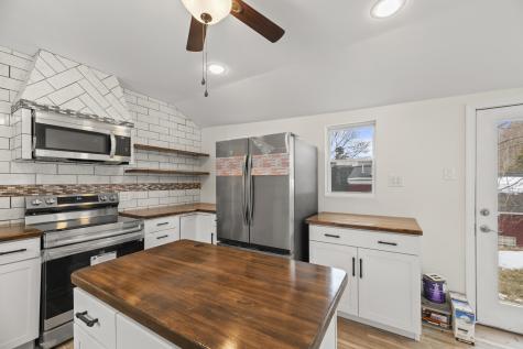 7 Spring Street Hallowell ME 04347