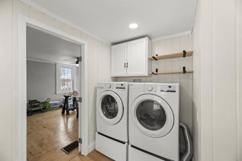 7 Spring Street Hallowell ME 04347