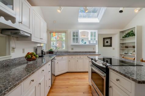 48 Glen Road Yarmouth ME 04096