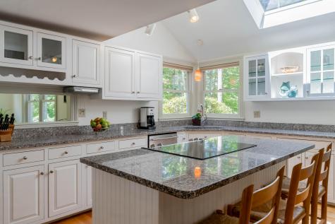 48 Glen Road Yarmouth ME 04096