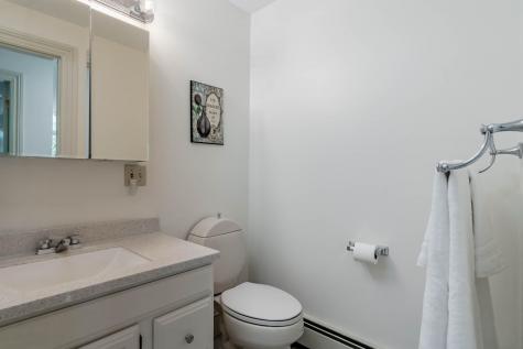 48 Glen Road Yarmouth ME 04096