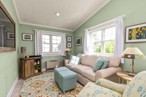 8 Bayview Avenue York ME 03909