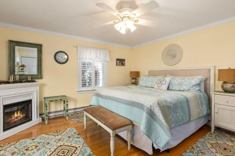 8 Bayview Avenue York ME 03909
