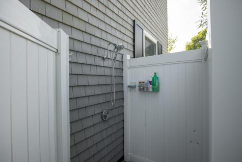 8 Bayview Avenue York ME 03909