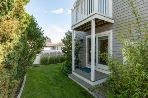 8 Bayview Avenue York ME 03909