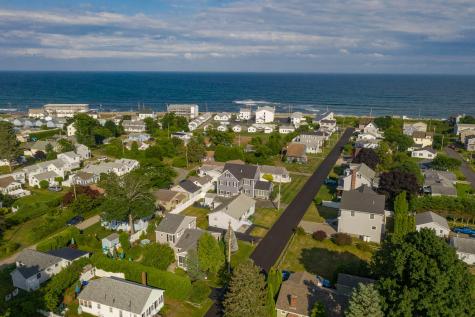 8 Bayview Avenue York ME 03909