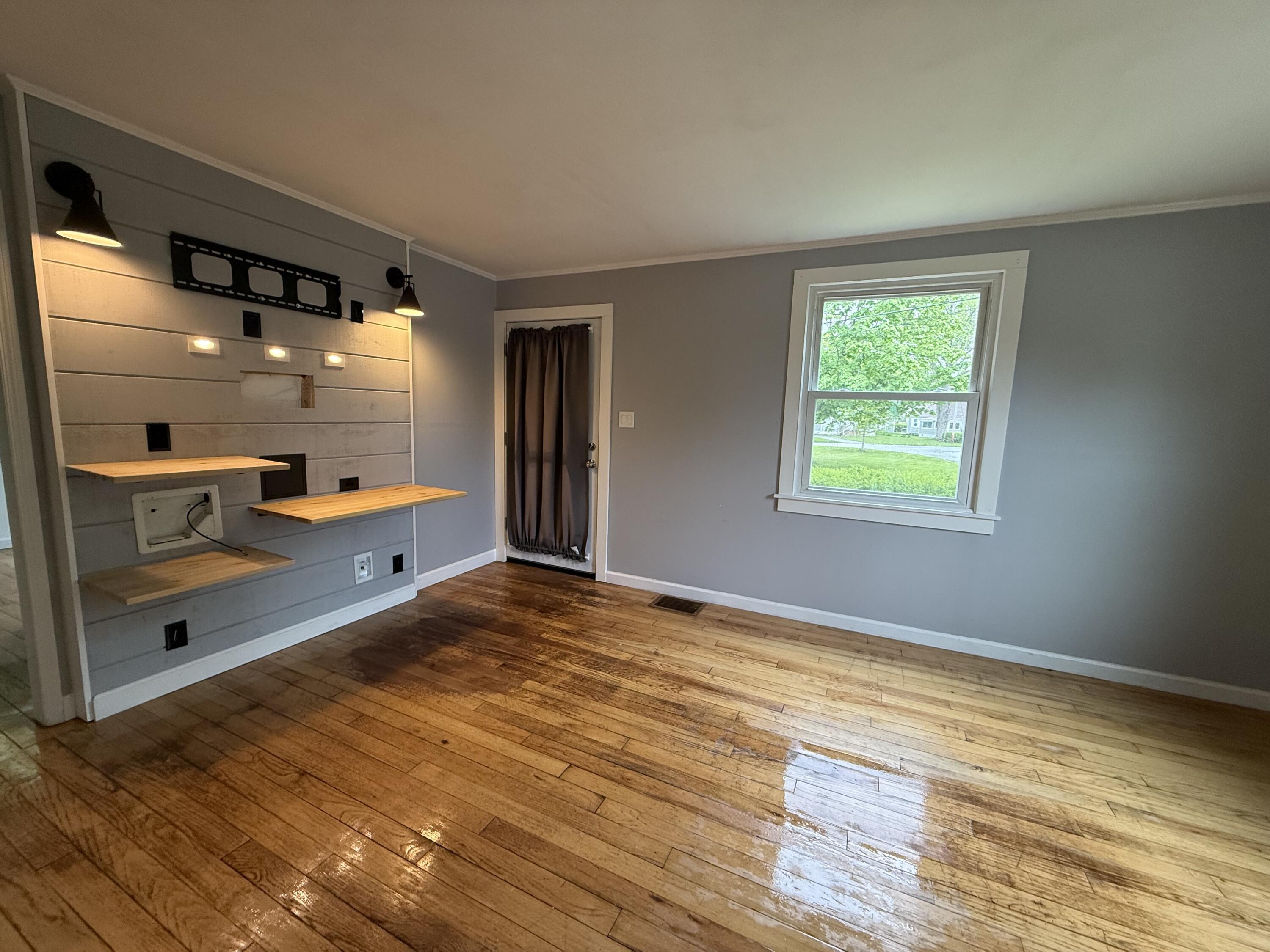 29 Garfield Circle South Portland ME 04106