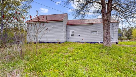 3950 W River Road Sidney ME 04330