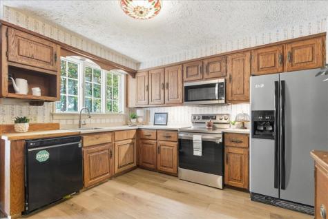 69 Dawes Avenue Auburn ME 04210