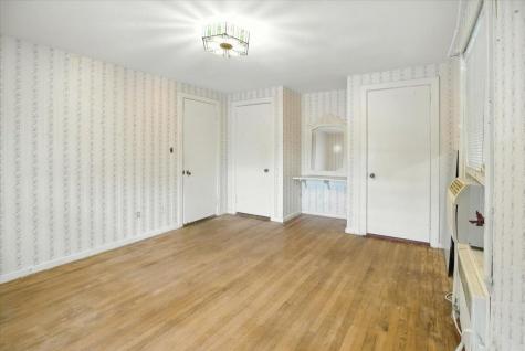 69 Dawes Avenue Auburn ME 04210