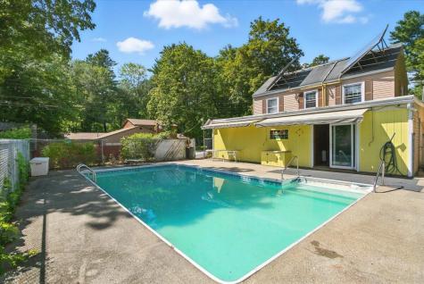 69 Dawes Avenue Auburn ME 04210