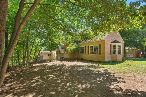 69 Dawes Avenue Auburn ME 04210