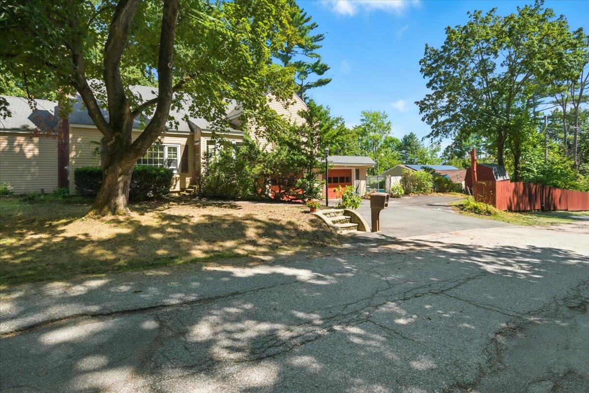 69 Dawes Avenue Auburn ME 04210