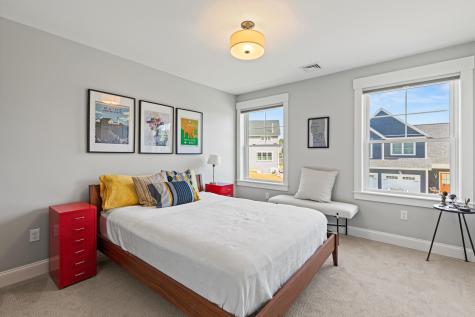 9 Cobblestone Street Falmouth ME 04105