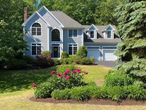 6 Scitterygussett Drive Falmouth ME 04105