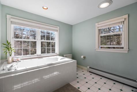 6 Scitterygussett Drive Falmouth ME 04105
