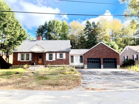 35 Grove Street Millinocket ME 04462