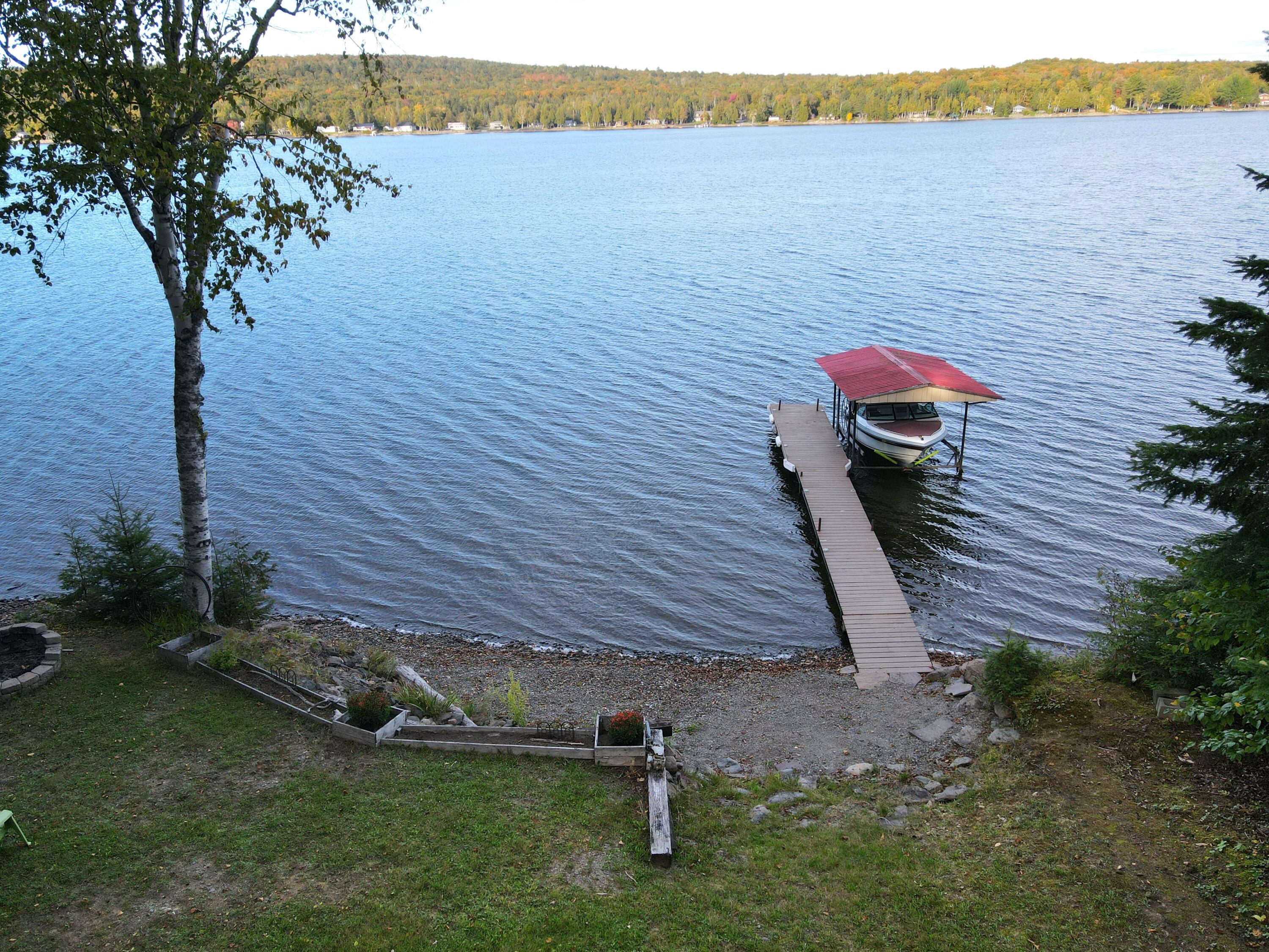 397 West Van Buren Cove Road T17 R3 Wels ME 04785